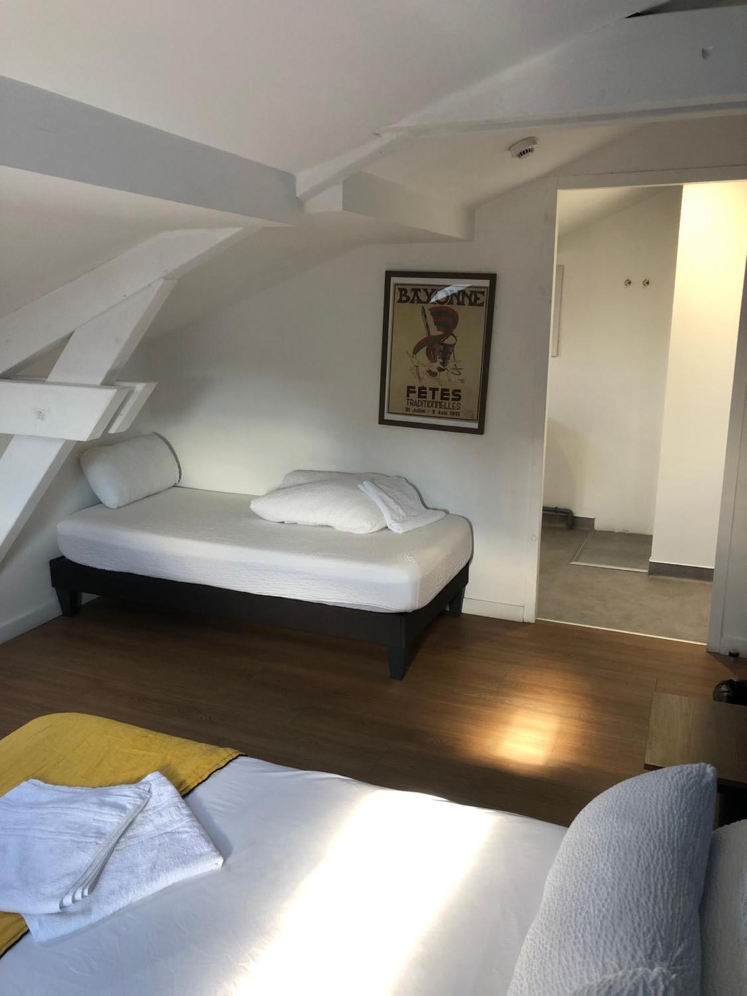 Hostel 20 Bayonne Buitenkant foto